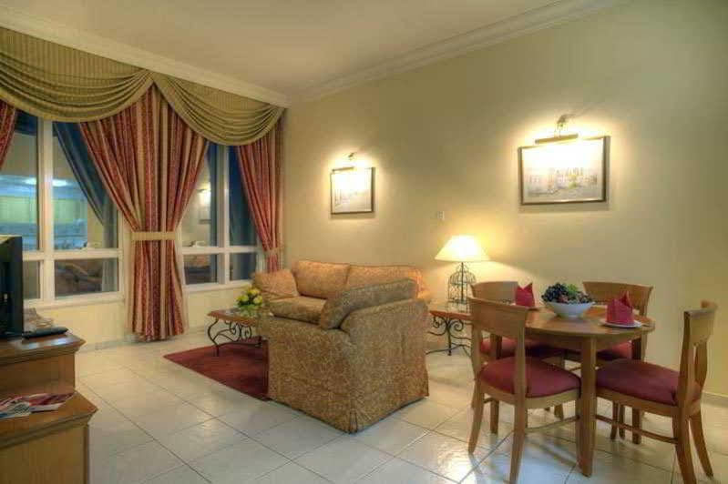 Al Diar Palm Hotel Apartments Abu Dhabi Bagian luar foto