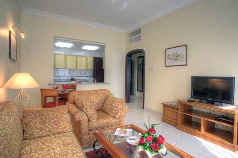 Al Diar Palm Hotel Apartments Abu Dhabi Bagian luar foto