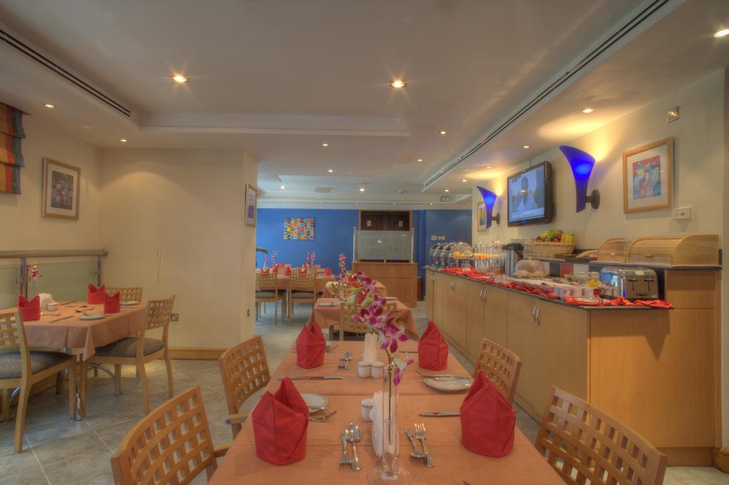 Al Diar Palm Hotel Apartments Abu Dhabi Bagian luar foto