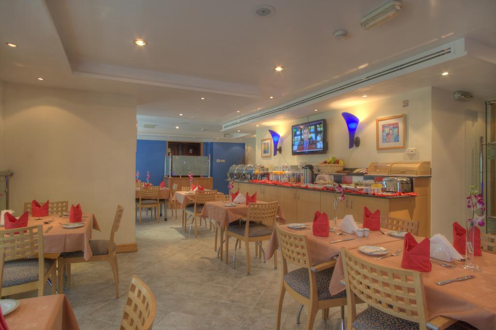 Al Diar Palm Hotel Apartments Abu Dhabi Bagian luar foto